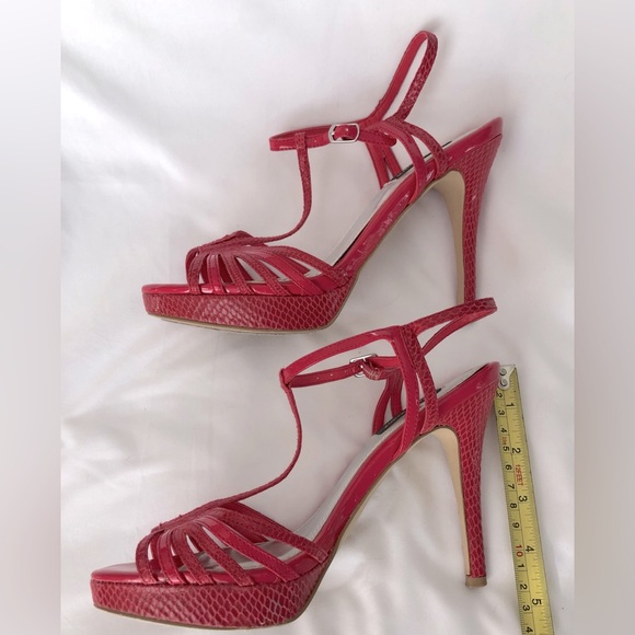 EUC WHBM Genoa Hot pink strappy platform snakeskin stiletto heels. Size 6.5 - Picture 4 of 12
